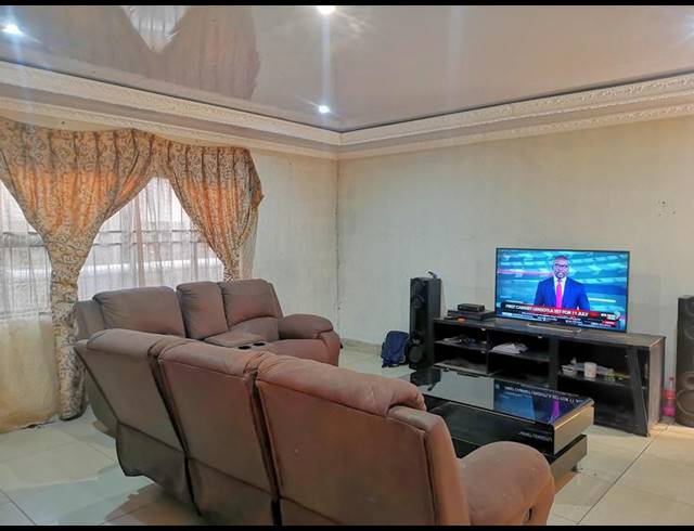 5 BEDROOM HOUSE FOR SALE IN LOVU